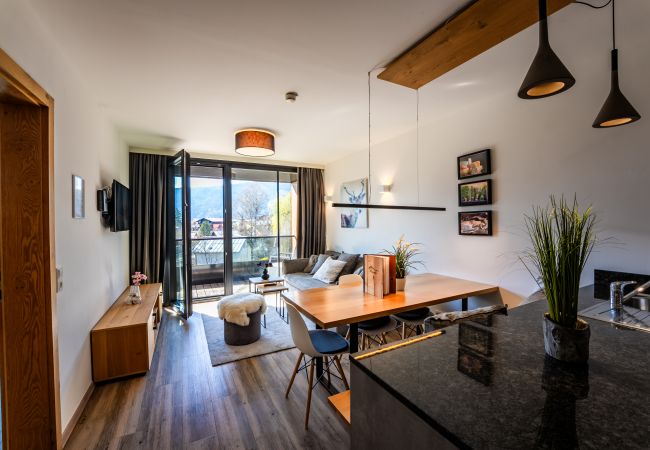  in Zell am See - SR, Top 17 - Ap. 60m² mit 2 SZ, Balkon 9m²