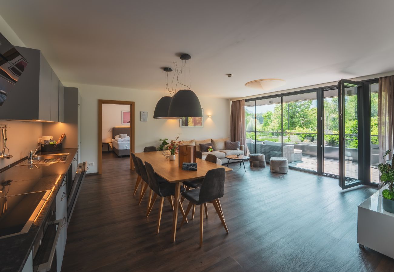 Wohn-/Essraum mit Küche Ferienwohnung in Zell am See - SR, Top 4 - Ap. 87m² mit 2 SZ, Terrasse 50m²