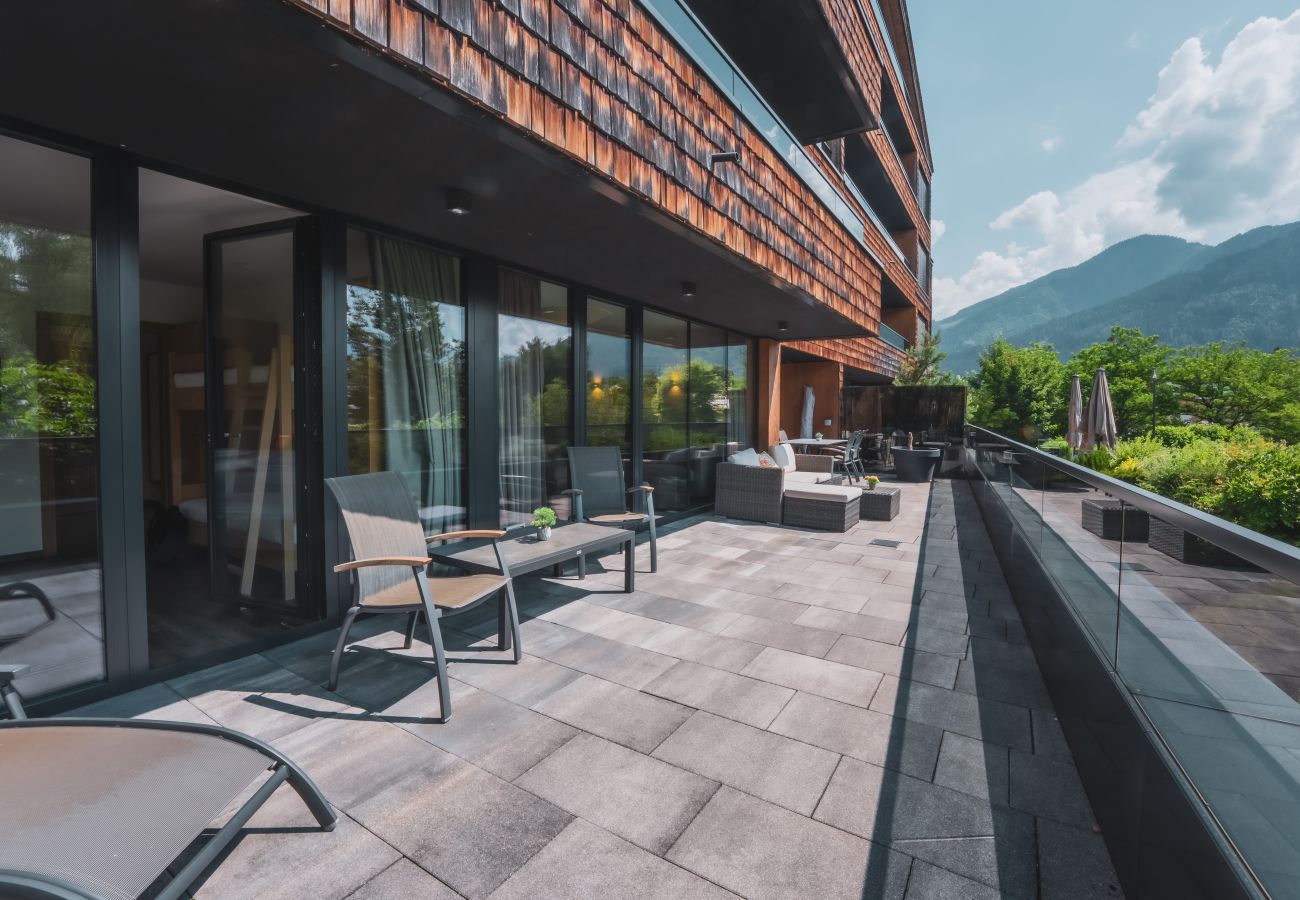 Ferienwohnung in Zell am See - SR, Top 4 - Ap. 87m² mit 2 SZ, Terrasse 50m² Ferienwohnung in Zell am See - SR, Top 4 - Ap. 87m² mit 2 SZ, Terrasse 50m²