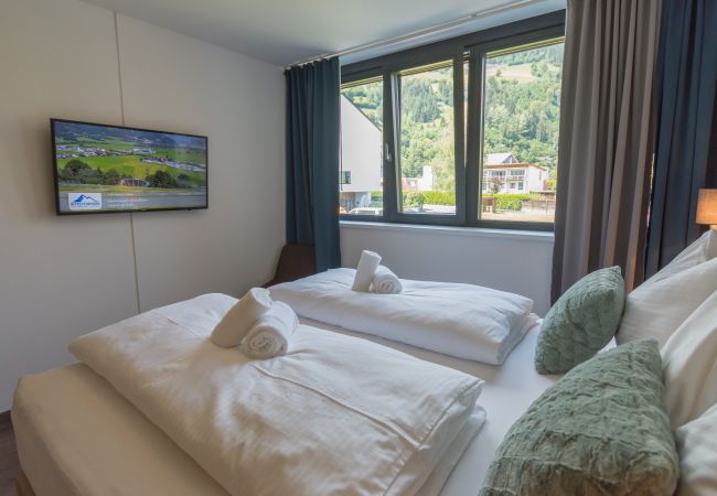 Ferienwohnung in Zell am See - SR, Top 7 - Ap. 60m² mit 2 SZ, Terrasse 20 m² Ferienwohnung in Zell am See - SR, Top 7 - Ap. 60m² mit 2 SZ, Terrasse 20 m²