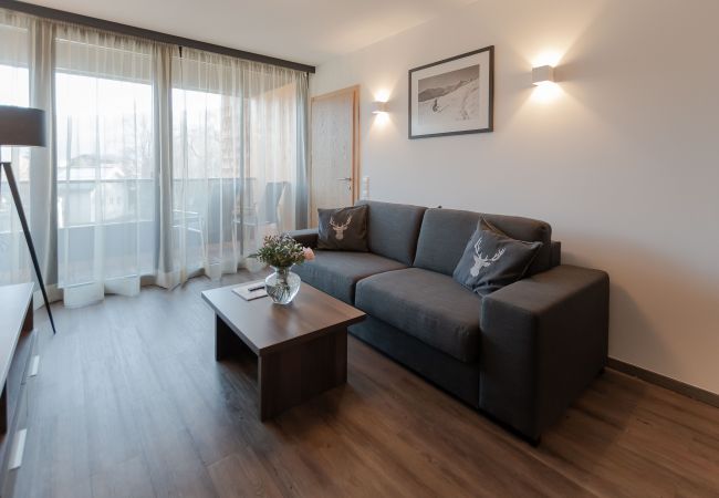 Ferienwohnung in Zell am See - SR, Top 11 - Ap. 67m² mit 2 SZ, Balkon 9m² Ferienwohnung in Zell am See - SR, Top 11 - Ap. 67m² mit 2 SZ, Balkon 9m²