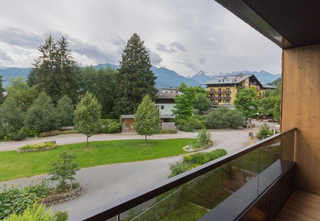 Ferienwohnung in Zell am See - SR, Top 13 - Ap. 100m² mit 3 SZ, Balkon 11m² Ferienwohnung in Zell am See - SR, Top 13 - Ap. 100m² mit 3 SZ, Balkon 11m²