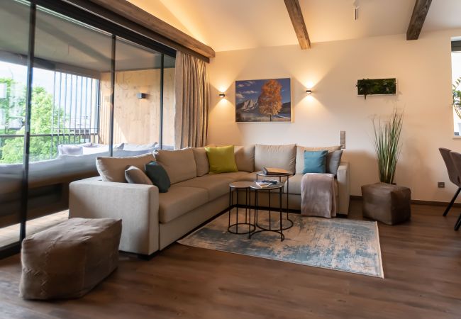  in Zell am See - SR, Top 13 - Ap. 100m² mit 3 SZ, Balkon 11m²