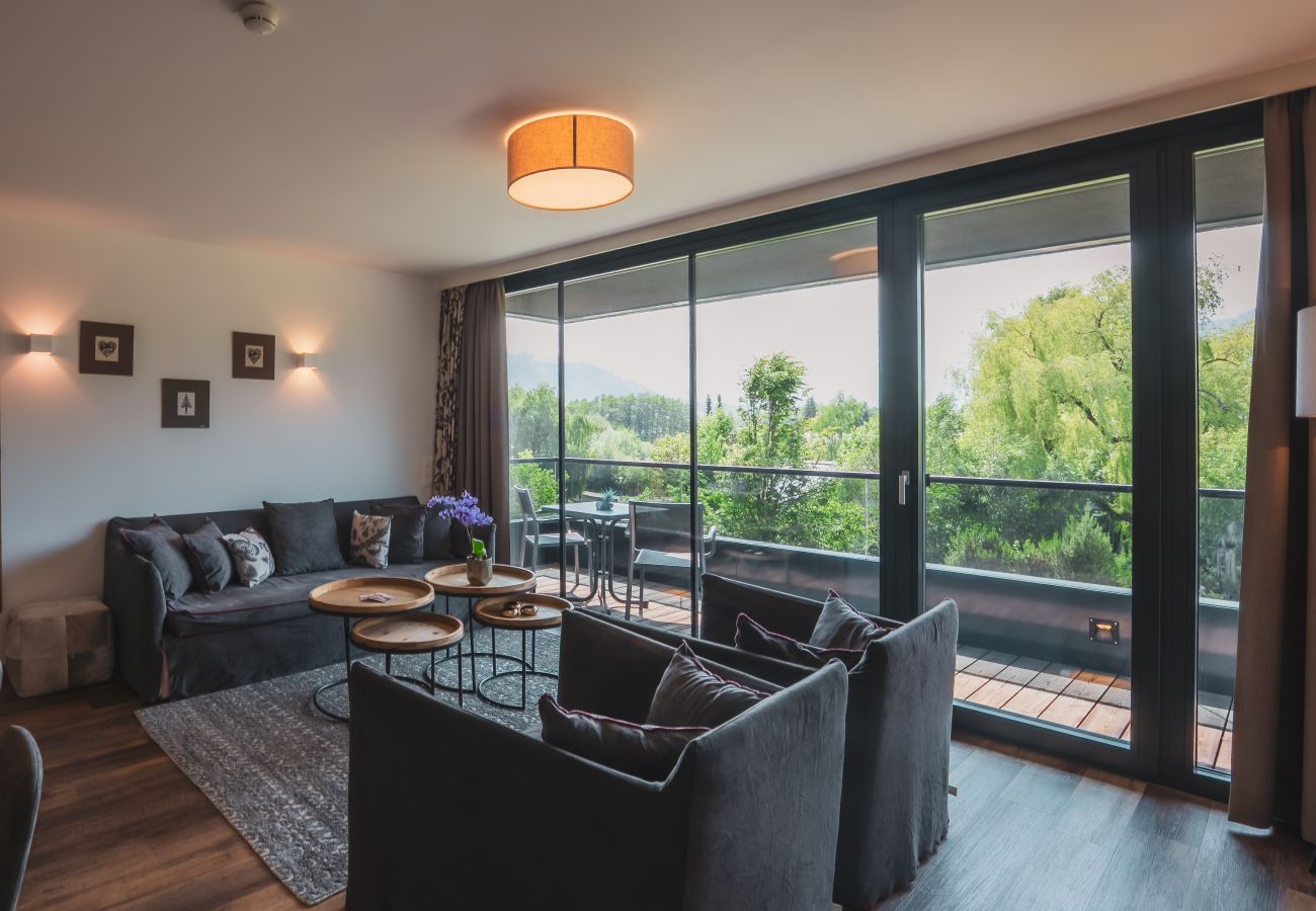 Ferienwohnung in Zell am See - SR, Top 14 - Ap. 87m² mit 2 SZ, Balkon 18m²
