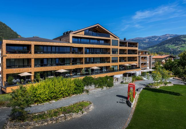 Ferienwohnung in Zell am See - SR, Top 18 - Ap. 130m² mit 4 SZ, Terrasse & Balkon