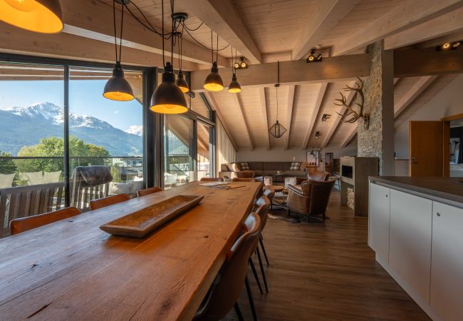 Ferienwohnung in Zell am See - SR, Top 18 - Ap. 130m² mit 4 SZ, Terrasse & Balkon Ferienwohnung in Zell am See - SR, Top 18 - Ap. 130m² mit 4 SZ, Terrasse & Balkon
