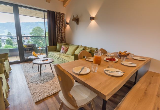 Ferienwohnung in Zell am See - SR, Top 21 - Ap. 60m² mit 2 SZ, Balkon 9m² Ferienwohnung in Zell am See - SR, Top 21 - Ap. 60m² mit 2 SZ, Balkon 9m²