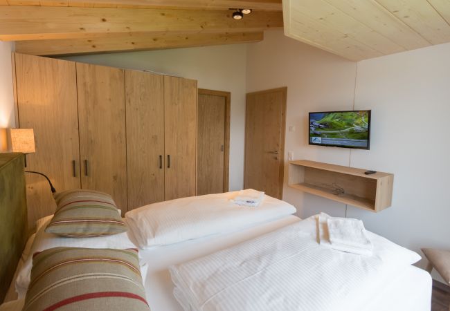 Ferienwohnung in Zell am See - SR, Top 21 - Ap. 60m² mit 2 SZ, Balkon 9m² Ferienwohnung in Zell am See - SR, Top 21 - Ap. 60m² mit 2 SZ, Balkon 9m²